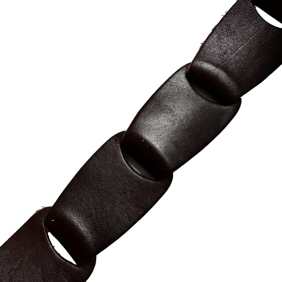 Brown Italian Leather Women's Looped Belt, Medium - Picture 9 of 13